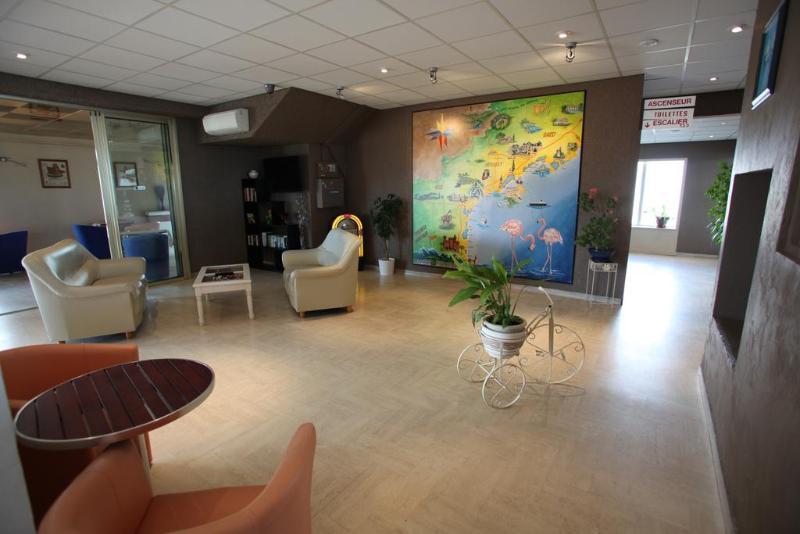 Hotel Le Richmont Marseillan  Exterior photo